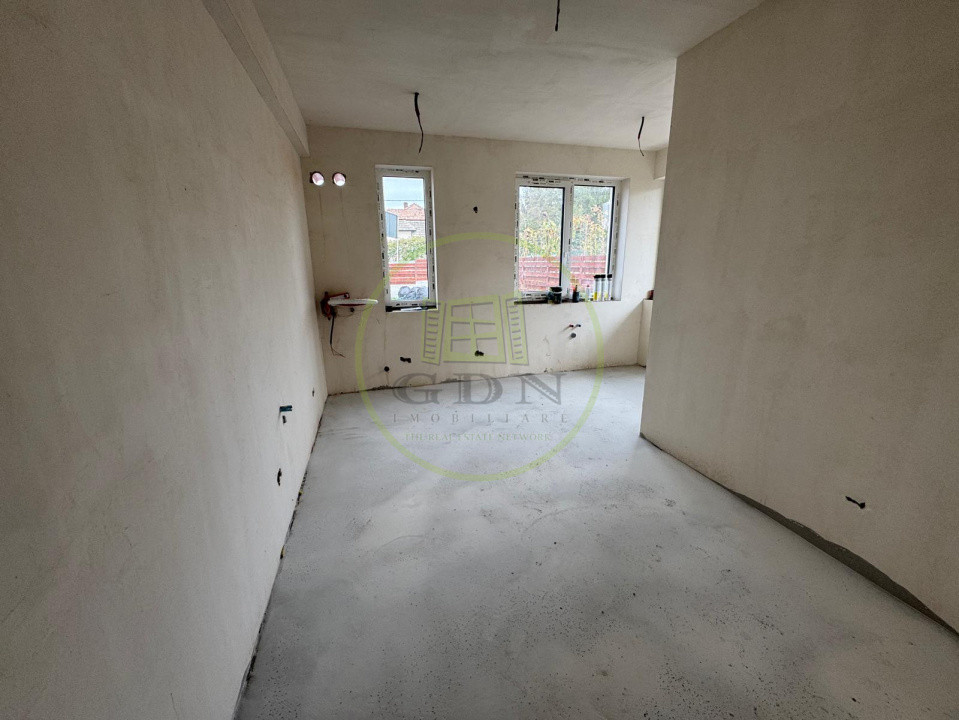 Oportunitate!Casă de tip duplex, 4 camere, 120 mp., la 15 min. de Cluj