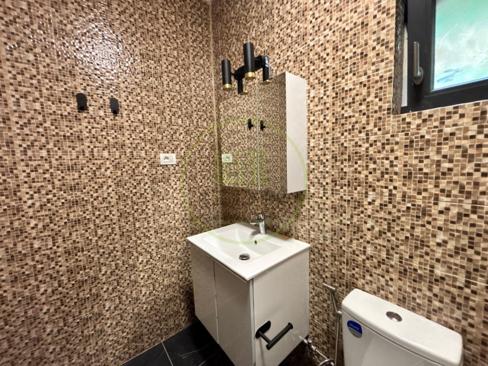 Apartament, 2 camere, decomandat, 65 mp, Cartier 1 Mai, Zona Spitalul Nr 1 