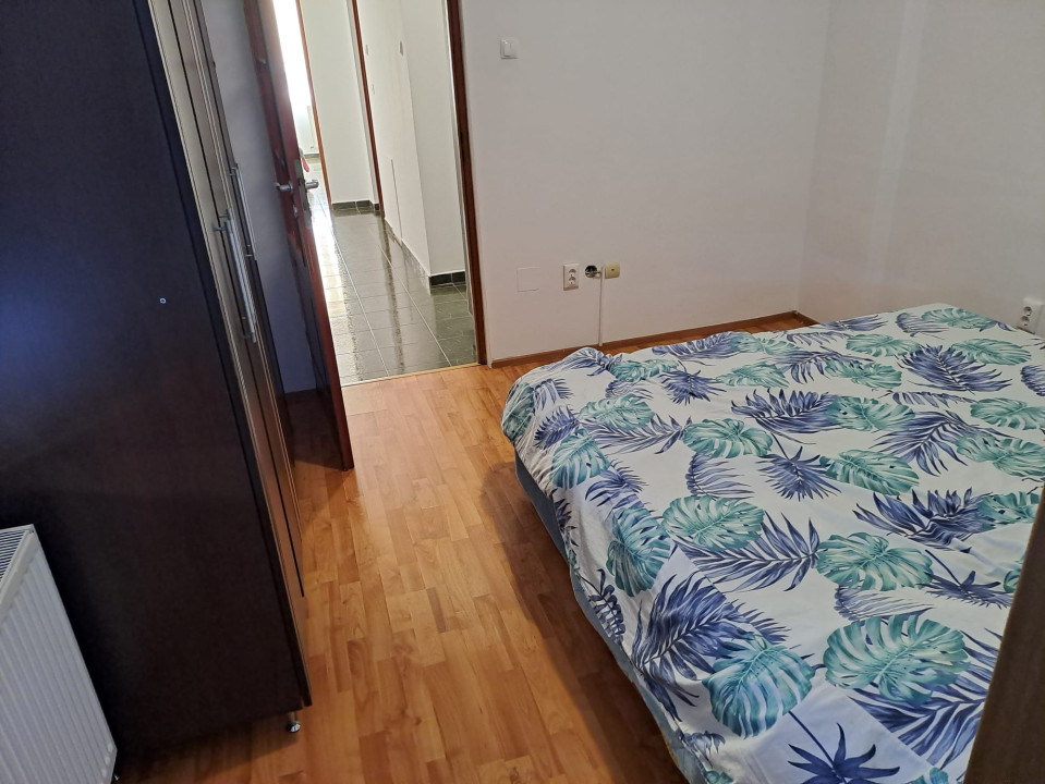 Inchiriez apartament 2 camere, 54 mp utili,Nedecomandat