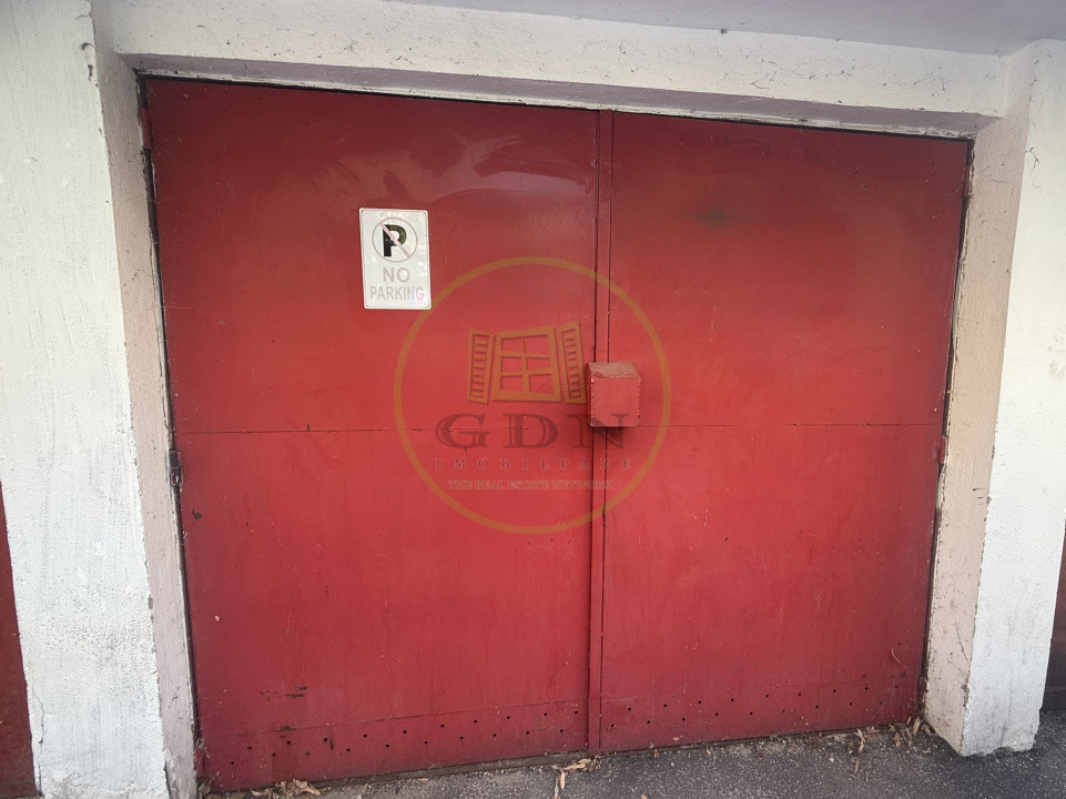 Garaj, 20 mp, Calea București, zona Piața Centrală