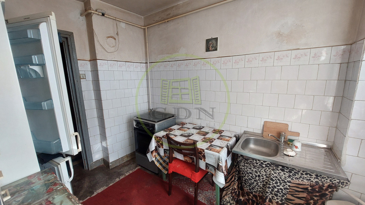 Apartament 2 camere, semidecomandat, cartier Brazda lui Novac, zona Scoala 23