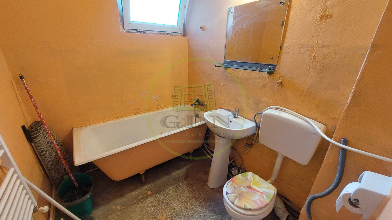 Apartament 2 camere, semidecomandat, cartier Brazda lui Novac, zona Scoala 23