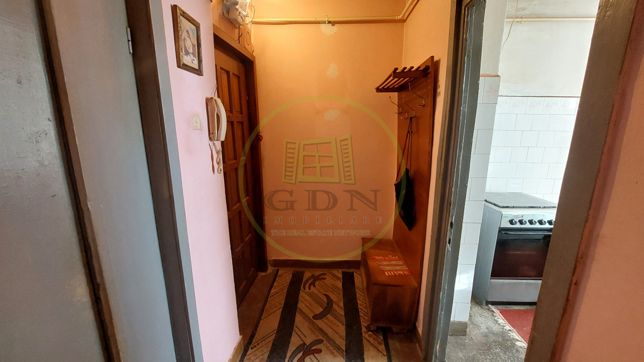 Apartament 2 camere, semidecomandat, cartier Brazda lui Novac, zona Scoala 23