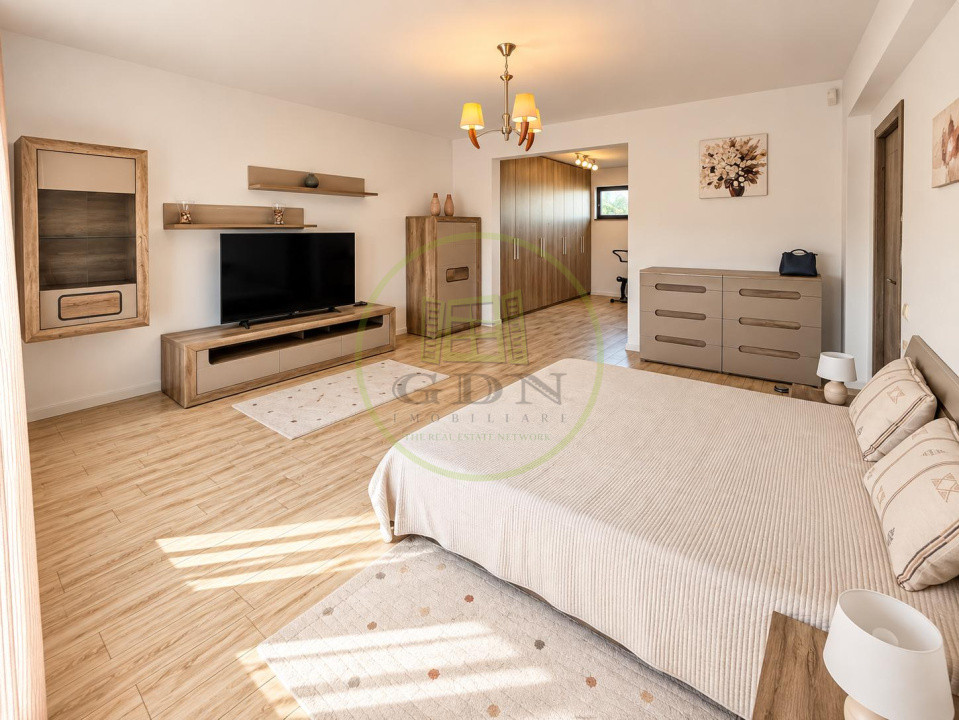 Vilă duplex elegantă în zona Băneasa | 200 mp utili | 275 mp curte 