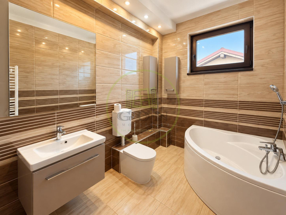 Vilă duplex elegantă în zona Băneasa | 200 mp utili | 275 mp curte 