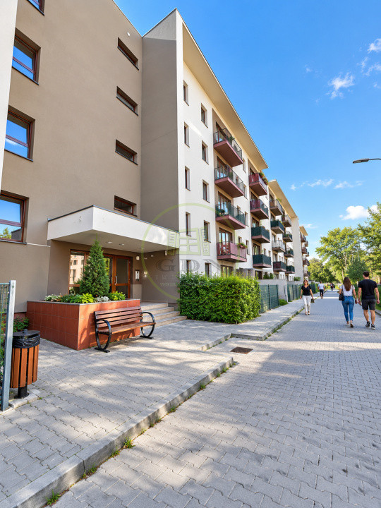 Vânzare apartament decomansat de 2 camere Tractorul Coresi Brașov