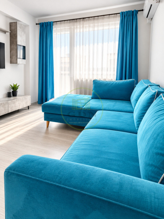 Vânzare apartament decomansat de 2 camere Tractorul Coresi Brașov