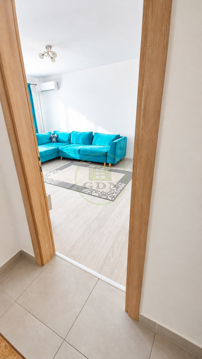 Vânzare apartament decomansat de 2 camere Tractorul Coresi Brașov