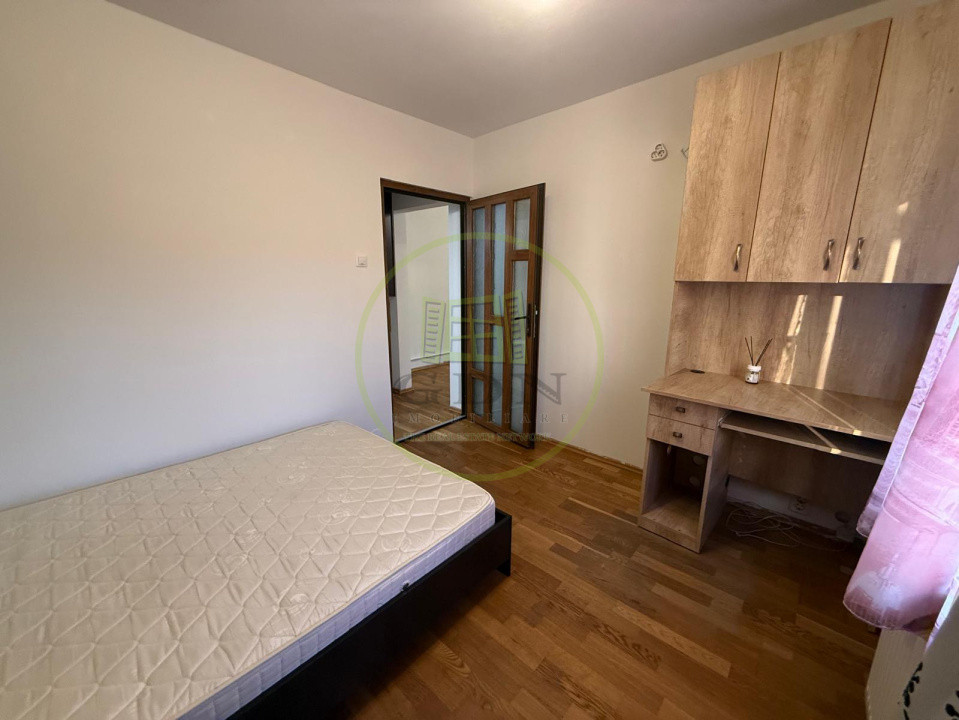 Apartament 2 camere semidecomandat, 47 mp, Cartier Craiovita Noua, Zona Big