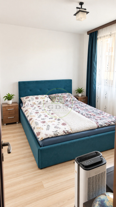 Vânzare apartament 2 camere  Tractorul Brașov