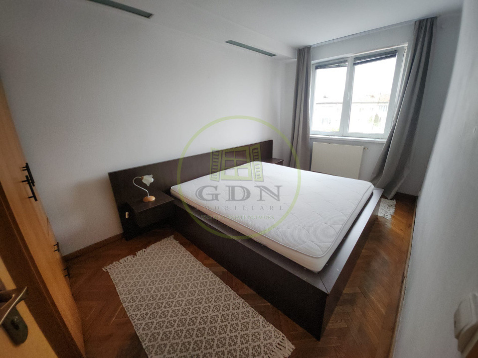 De închiriat - Apartament 3 camere - Str Nicolae Iorga