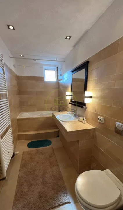 De închiriat - Apartament 3 camere - Str Nicolae Iorga