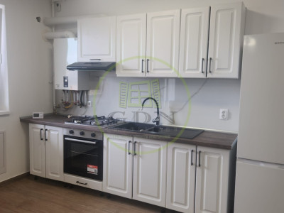 De închiriat - Apartament 2 camere - Str Doamna Stanca