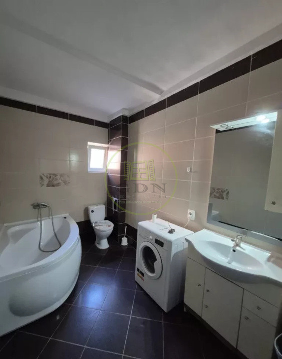 🏡 Apartament cu 3 camere de închiriat – Centrul Istoric, Brașov
