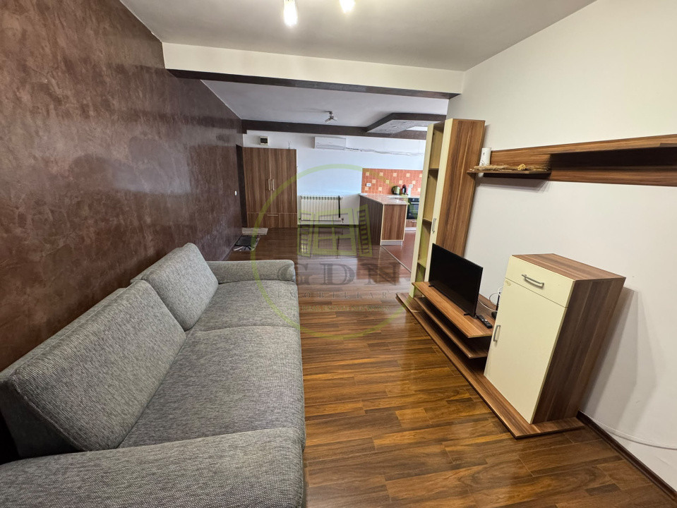 Apartament 3 camere, 74 mp, parcare, centrală proprie, pet-friendly, Hipodrom