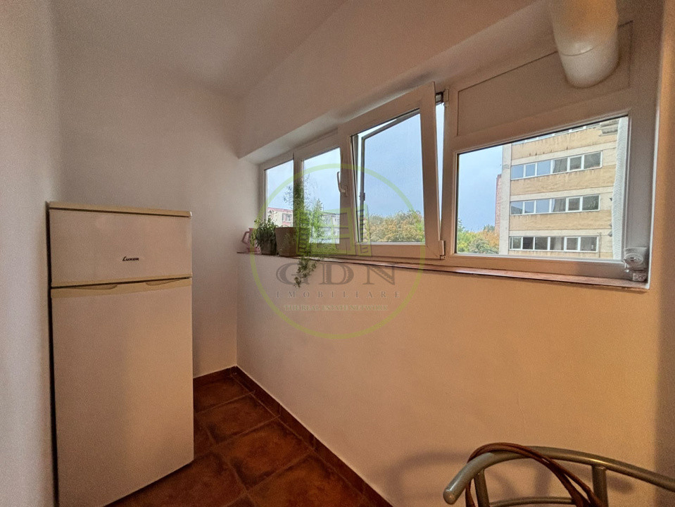 Garsoniera decomandata, 31 mp, Calea Bucuresti, zona Rotonda
