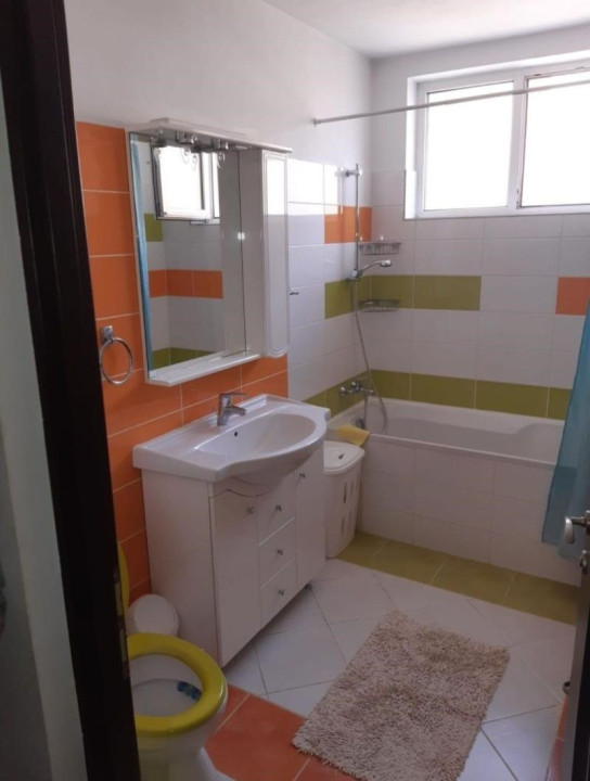 Ocazie! Vânzare apart. cu 2 cam., 40 mp., Florești, 71500 Eur