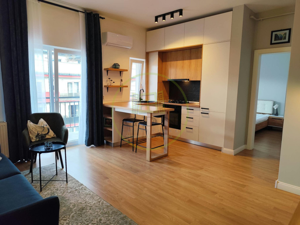 Apartament modern cu 2 camere, terasă mare și parcare proprie, Sibiu, Magnolia