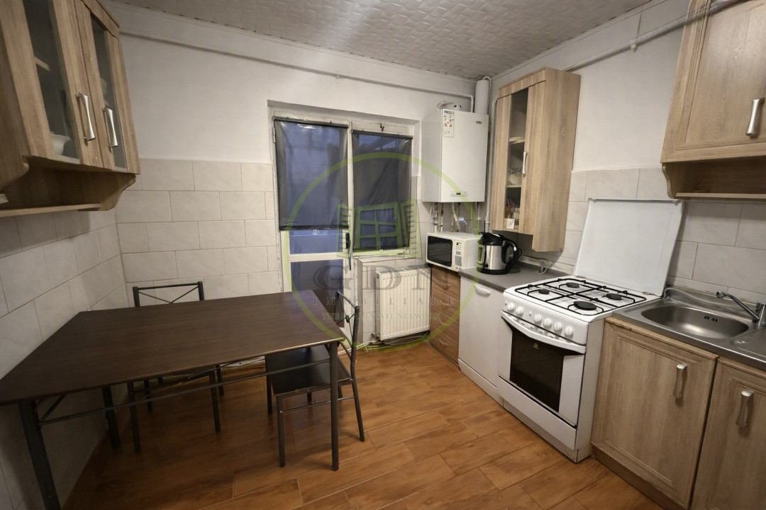 Apartament 3 camere, 67.81 mp, cartier Rovine, zona Liceul Tudor  Arghezi