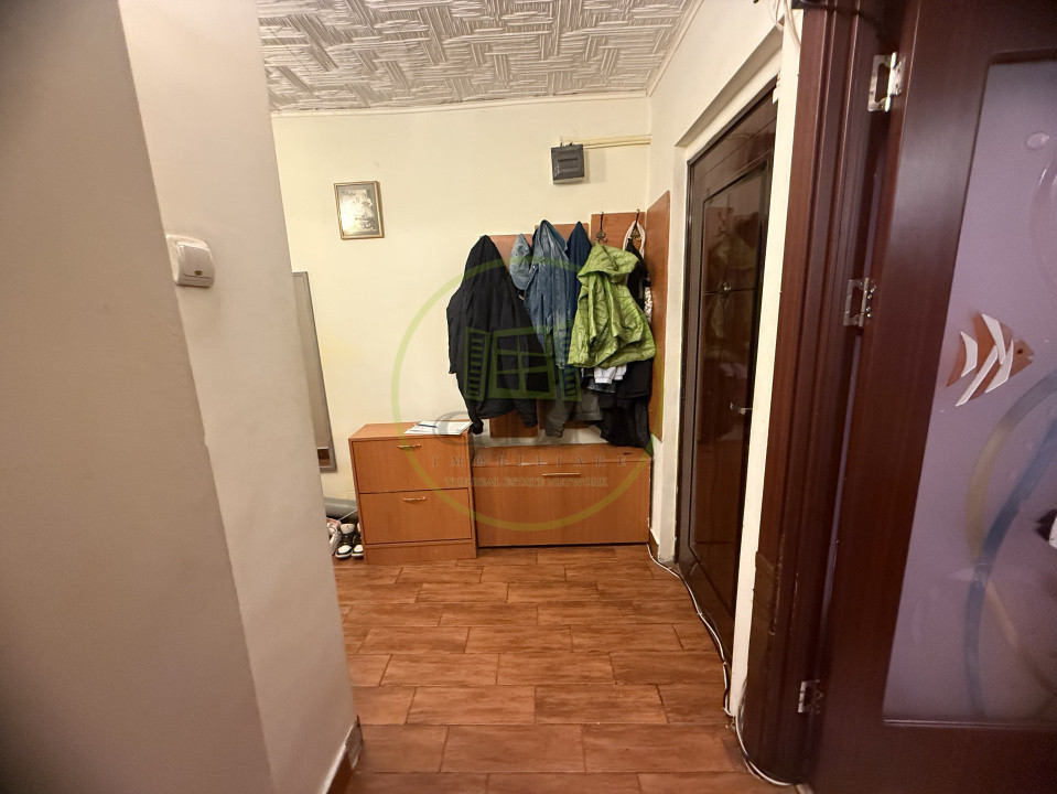 Apartament 3 camere, 67.81 mp, cartier Rovine, zona Liceul Tudor  Arghezi
