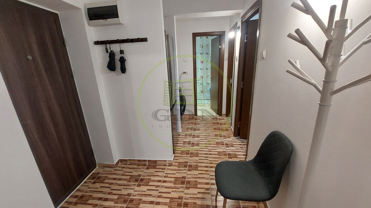 Apartament doua camere decomandat, 60 mp, Cartier Brestei, zona Biserica
