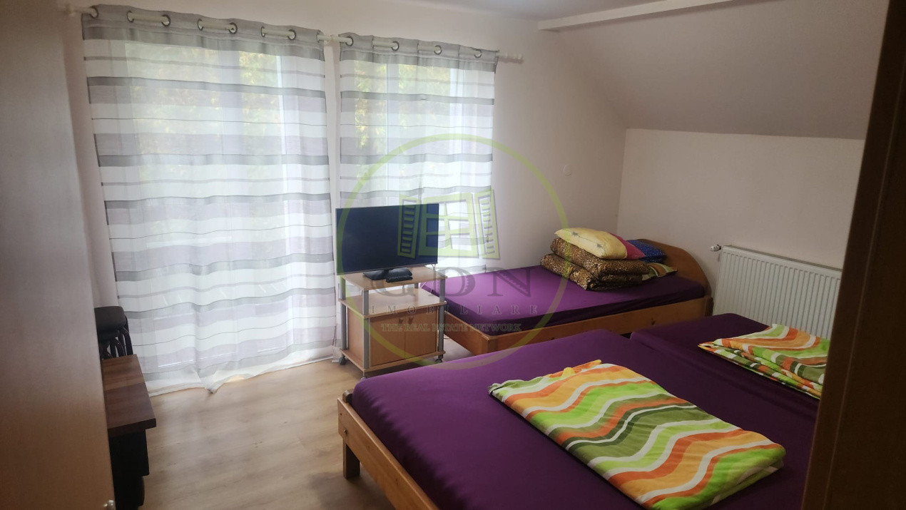 CASA DE VACANTA- VALEA AVRIGULUI-DE VANZARE