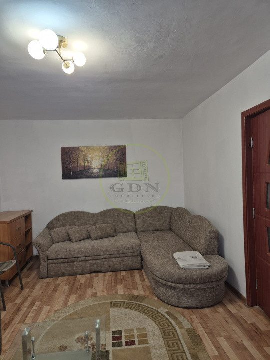 De inchiriat apartament 2 camere Toamnei 