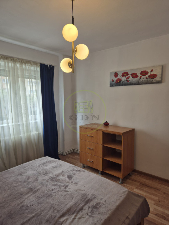 De inchiriat apartament 2 camere Toamnei 