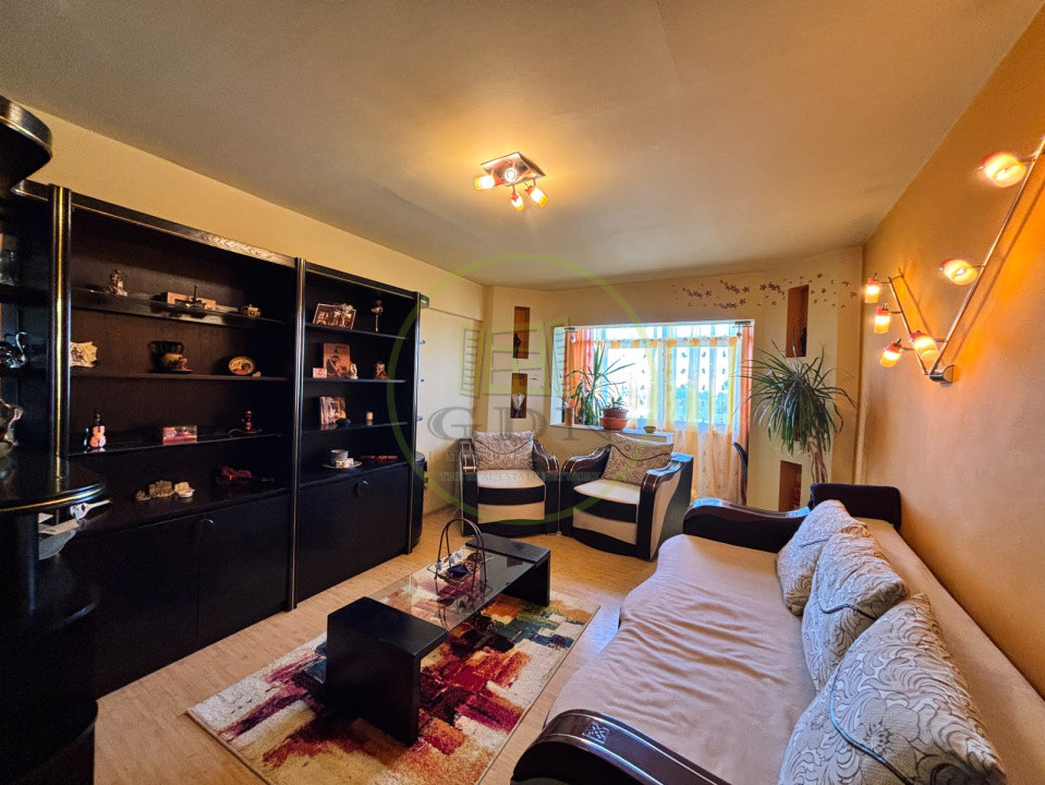 Apartament 2 camere, decomandat, 53 mp, Cartier 1 Mai, Zona Spitalul Nr 1