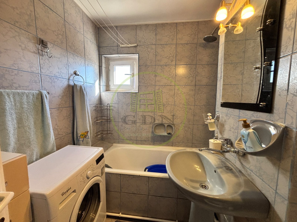 Apartament 2 camere, decomandat, 53 mp, Cartier 1 Mai, Zona Spitalul Nr 1