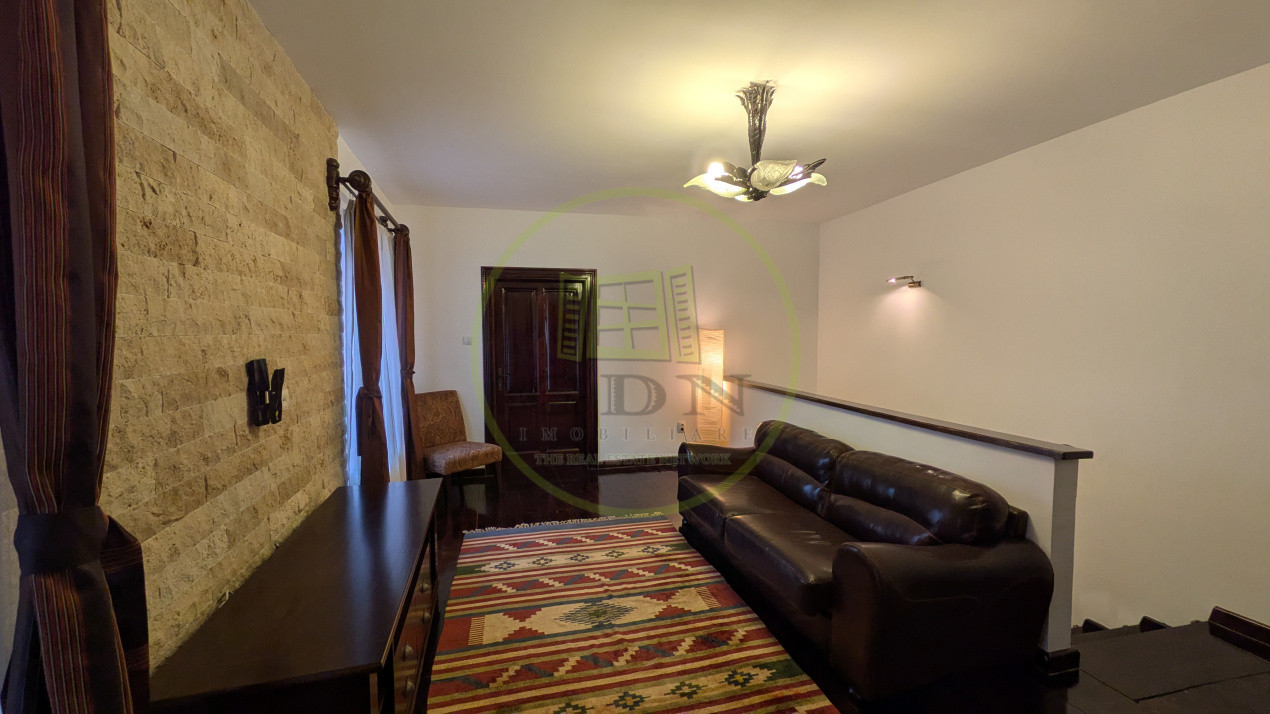 CENTRUL ISTORIC, APARTAMENT LA CASĂ, 88,98 MP, 3 CAMERE PE DOUĂ NIVELURI