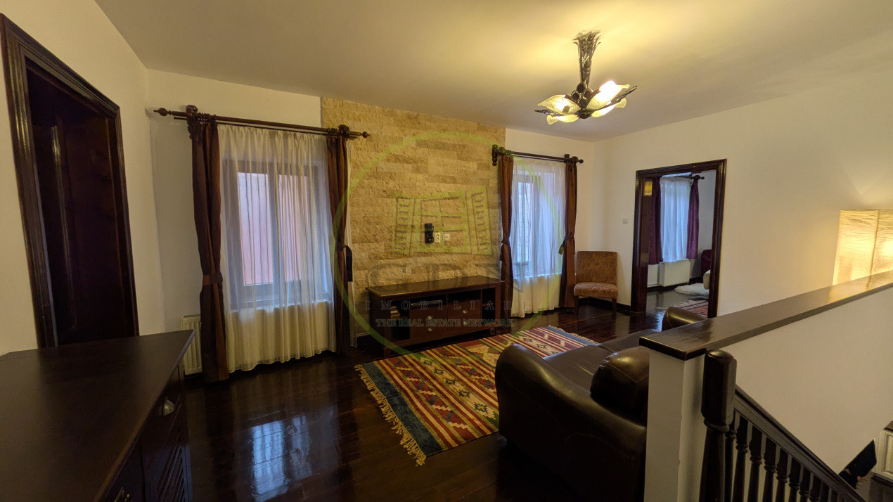 CENTRUL ISTORIC, APARTAMENT LA CASĂ, 88,98 MP, 3 CAMERE PE DOUĂ NIVELURI