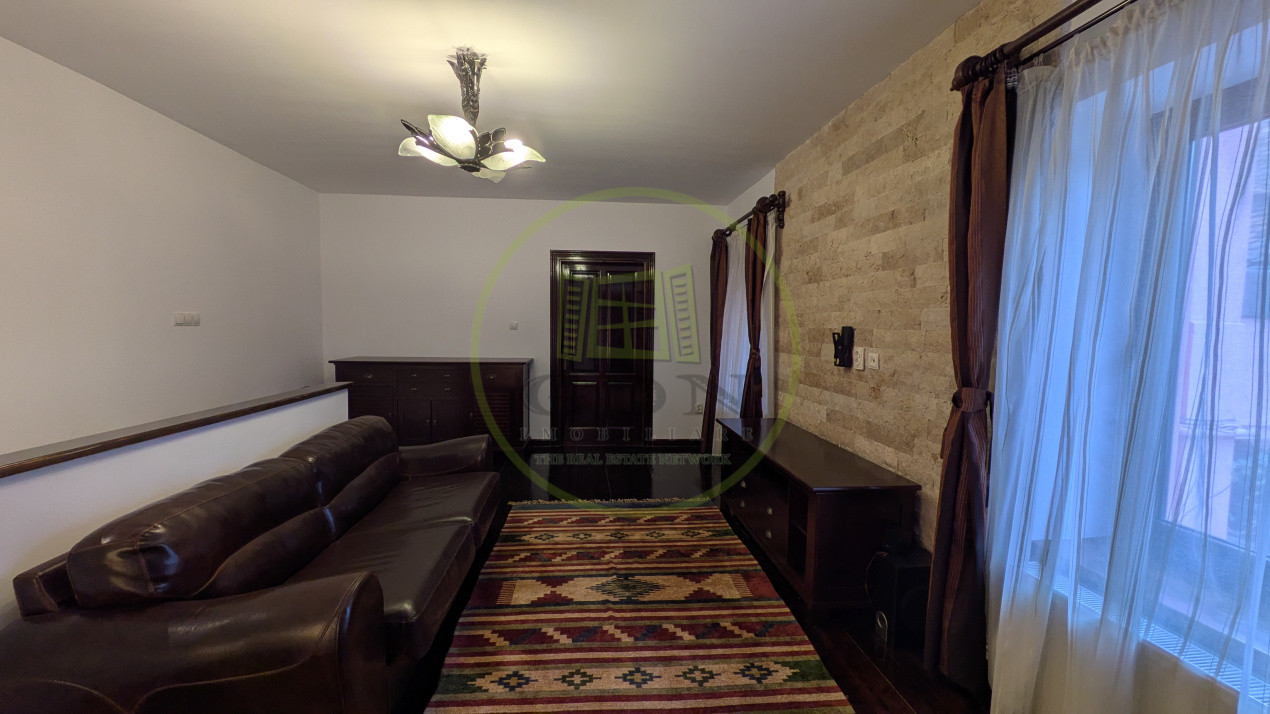CENTRUL ISTORIC, APARTAMENT LA CASĂ, 88,98 MP, 3 CAMERE PE DOUĂ NIVELURI