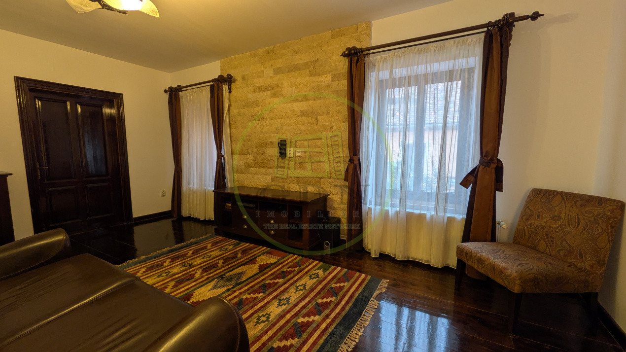 CENTRUL ISTORIC, APARTAMENT LA CASĂ, 88,98 MP, 3 CAMERE PE DOUĂ NIVELURI