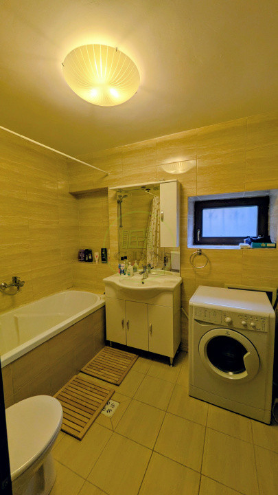 CENTRUL ISTORIC, APARTAMENT LA CASĂ, 88,98 MP, 3 CAMERE PE DOUĂ NIVELURI