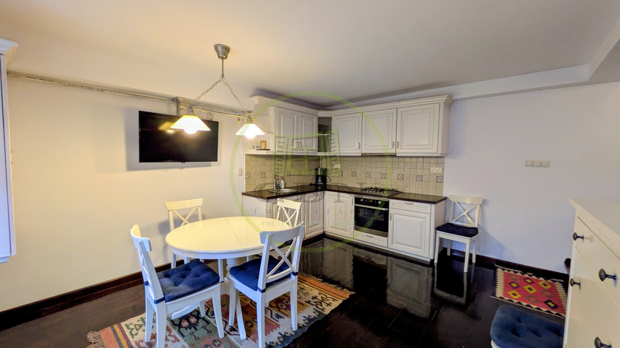 CENTRUL ISTORIC, APARTAMENT LA CASĂ, 88,98 MP, 3 CAMERE PE DOUĂ NIVELURI