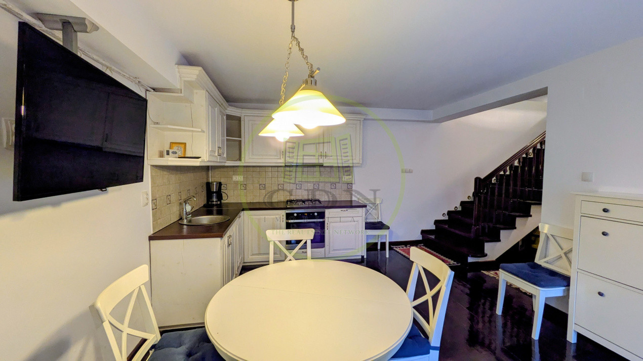 CENTRUL ISTORIC, APARTAMENT LA CASĂ, 88,98 MP, 3 CAMERE PE DOUĂ NIVELURI