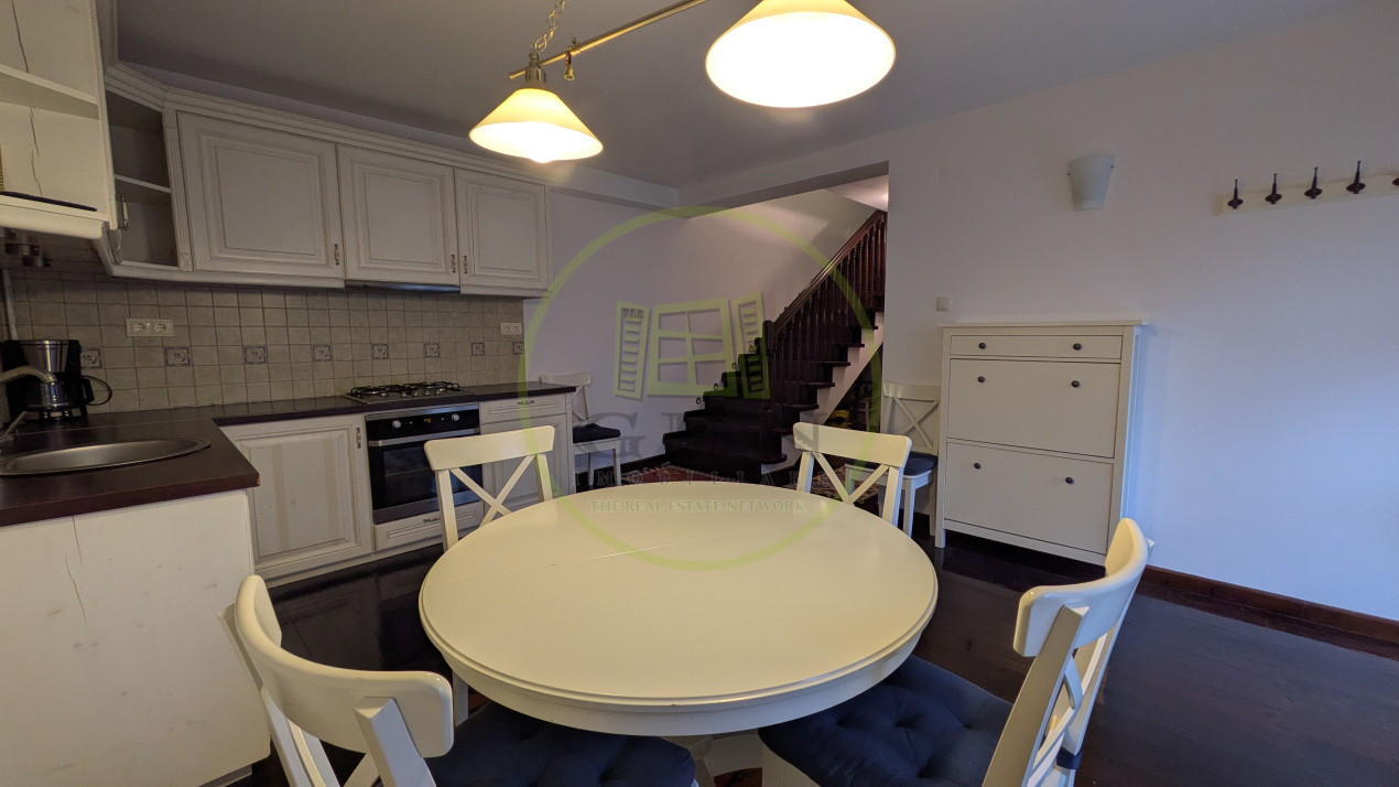 CENTRUL ISTORIC, APARTAMENT LA CASĂ, 88,98 MP, 3 CAMERE PE DOUĂ NIVELURI