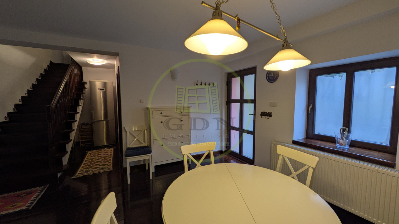 CENTRUL ISTORIC, APARTAMENT LA CASĂ, 88,98 MP, 3 CAMERE PE DOUĂ NIVELURI