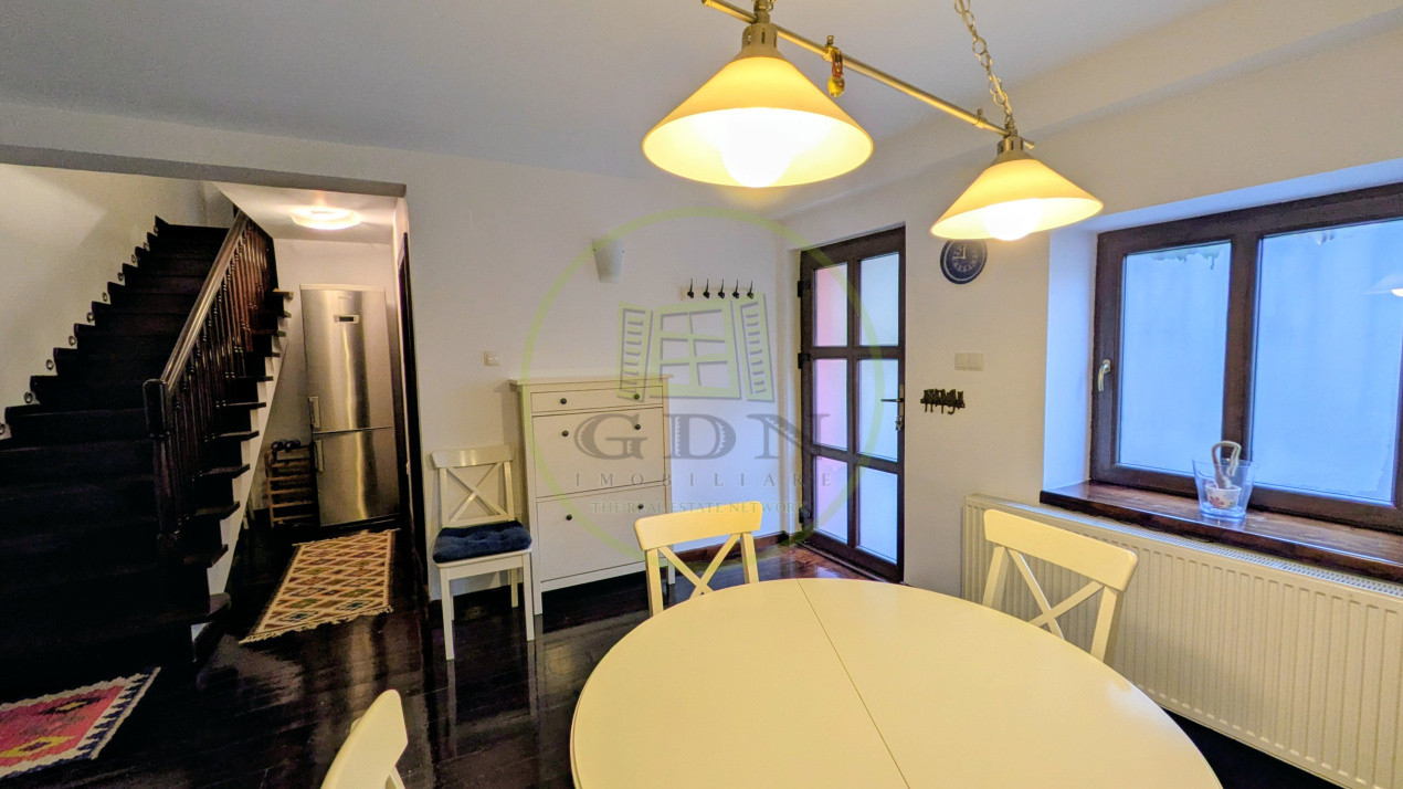 CENTRUL ISTORIC, APARTAMENT LA CASĂ, 88,98 MP, 3 CAMERE PE DOUĂ NIVELURI