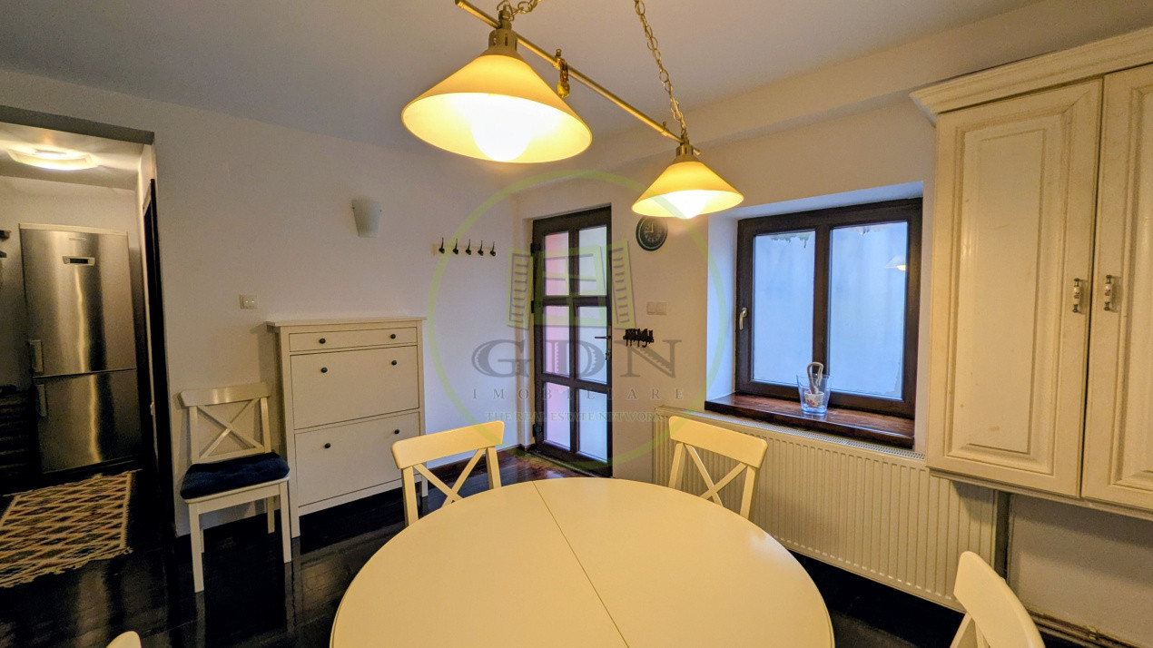 CENTRUL ISTORIC, APARTAMENT LA CASĂ, 88,98 MP, 3 CAMERE PE DOUĂ NIVELURI