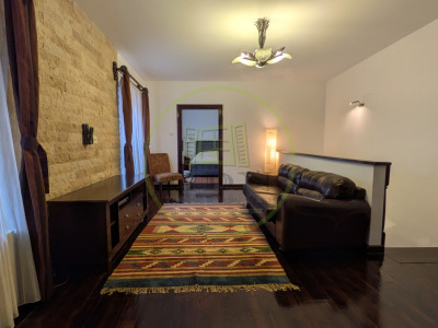 CENTRUL ISTORIC, APARTAMENT LA CASĂ, 88,98 MP, 3 CAMERE PE DOUĂ NIVELURI