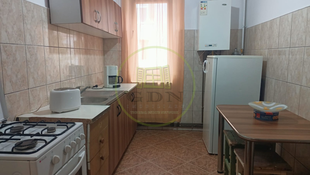 De inchiriat apartament 2 camere Noua