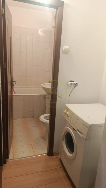 De inchiriat apartament 2 camere Noua