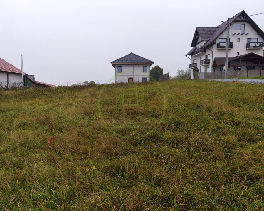 Teren de vânzare în Sovata - 1000 mp / Dealul Mestecănișului