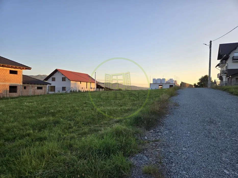 Teren de vânzare în Sovata - 1000 mp / Dealul Mestecănișului
