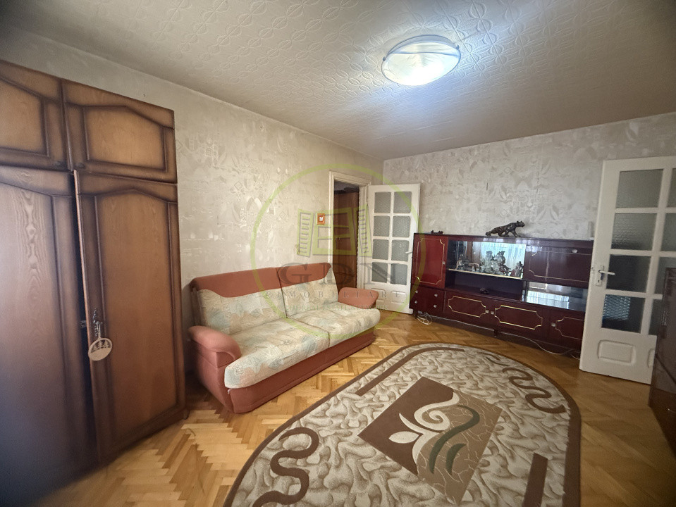 Apartament 3 camere, 51.63 mp, cartier Craiovița Nouă, zona Școala 30