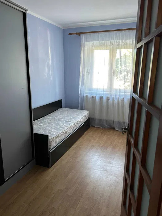 Apartament 3 camere, Vasile Aaron, 65mp