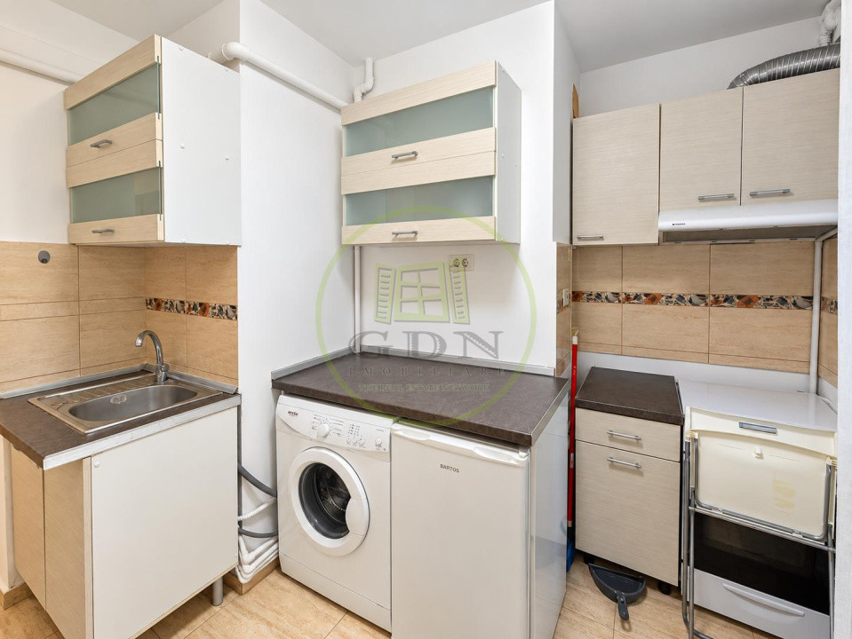 Garsonieră renovată integral în Floreasca | Centrală proprie | Boxă inclusă 