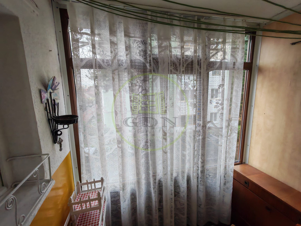 Apartament cu o cameră de vânzare în Reghin